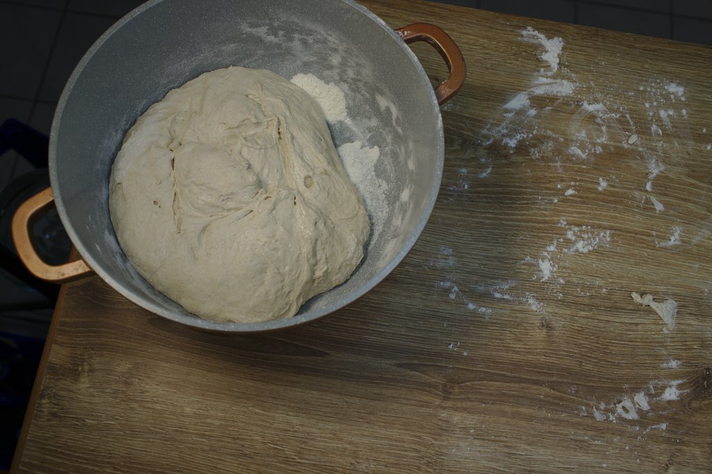 bread recipe - baking bowl with dough